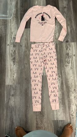 Girls xl pijamas set