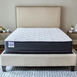 Full Size Sleepy's Hush Mattress 