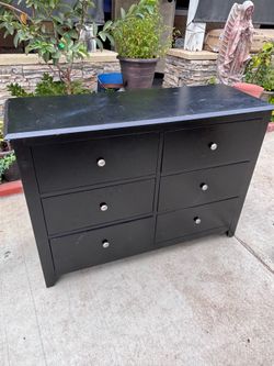 Dresser 6 drawers
