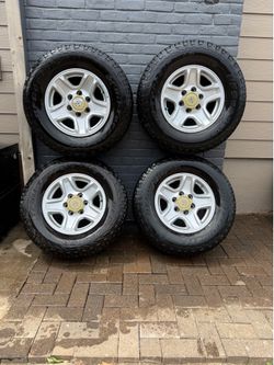 Toyota 4Runner OEM Wheels & tires