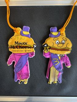 Mayor Mc Cheese Mc  Donald’s Vintage Christmas Ornament 