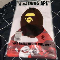 A Bathing Ape Men's T-Shirt WHITE Size Small