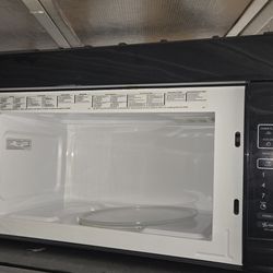 Microwave And Refrigerator 