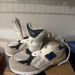 Kids New Balance Size 10