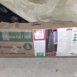 7 Foot Pre LIT CHRISTMAS TREE