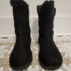 Airwalk Nia Faux Suede Cozy Winter Boots Black $20 OBO