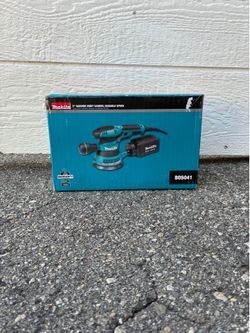 Makita Random Orbit Sander B05041