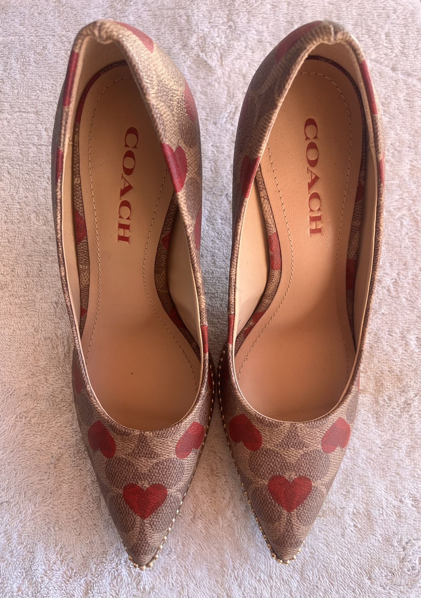 COACH Women's Waverly Hearts Beadchain Pumps