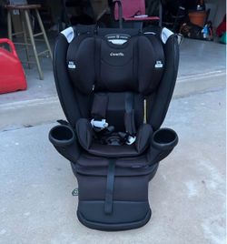 Car Seat Evenflo Revolve360