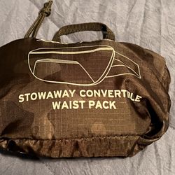 Eddie Bauer Camouflage Stowaway packable Waist/Shoulder Pack 