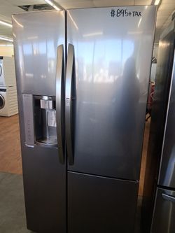 Used LG refrigerator 