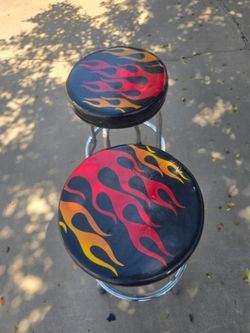 Bars stools