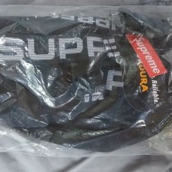 Supreme Pouch