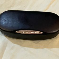 Adrienne Vittadini Black Clamshell Eyeglasses Case