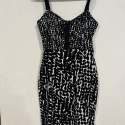 Women’s short dress 