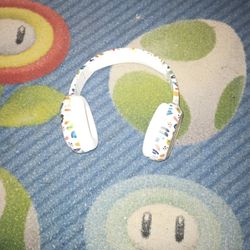 Patched Pathy, White Bluetooth Headphones 