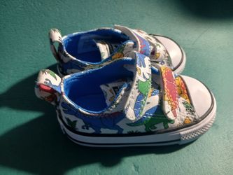 Dino Converse
