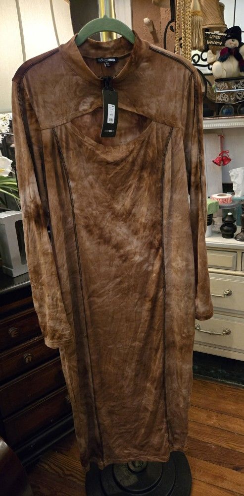 WD #1041, New, Womens 2x Fashion Nova Dress