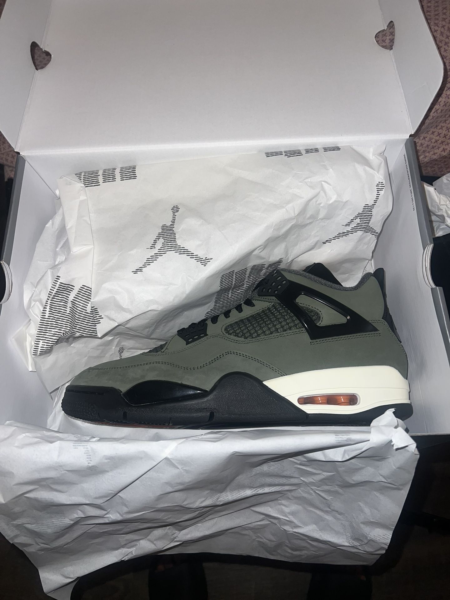 Jordan 4 Retro OG SP Undefeated
