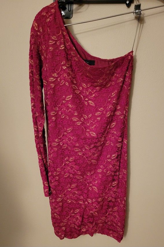 Burgundy/pink Lace One-Shoulder Dress