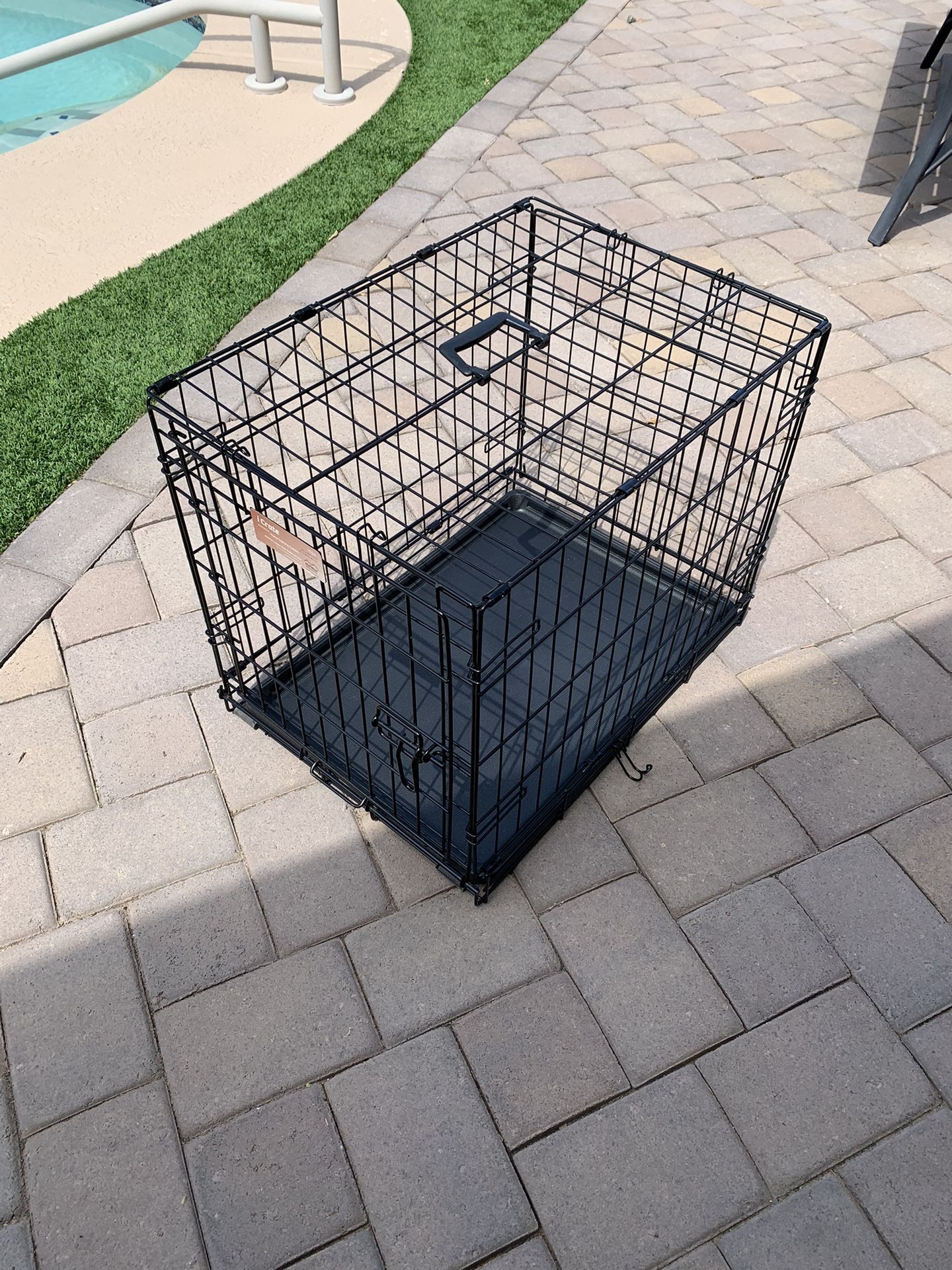 Medium Wire Dog Crate