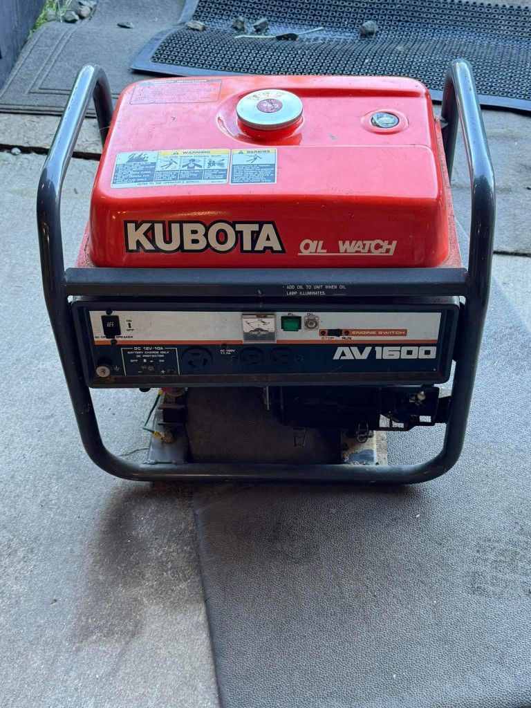 Kubota AV1600 generator
