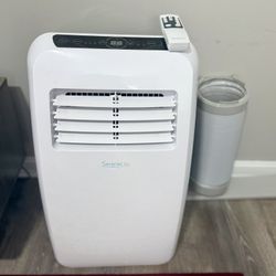 8000 BTU  SereneLife Air conditioner
