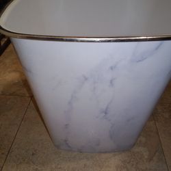 Plastic Trash Can