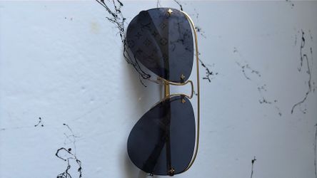 LOUIS VUITTON SUNGLASSES