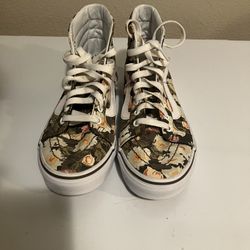 Women’s Floral Hi Top Size 7 