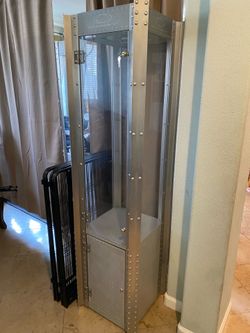 oakley display case cabinet large