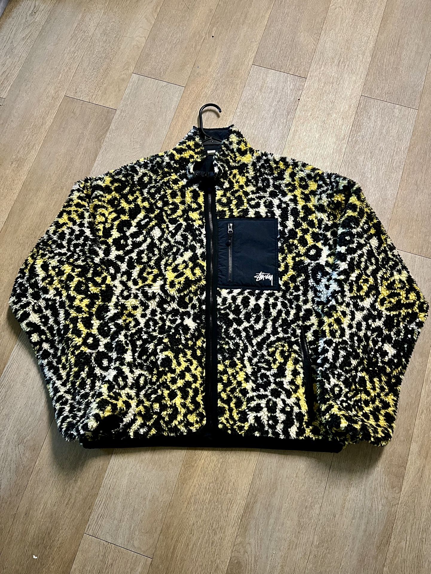 Stussy Sherpa Reversible Jacket (Yellow Leopard)