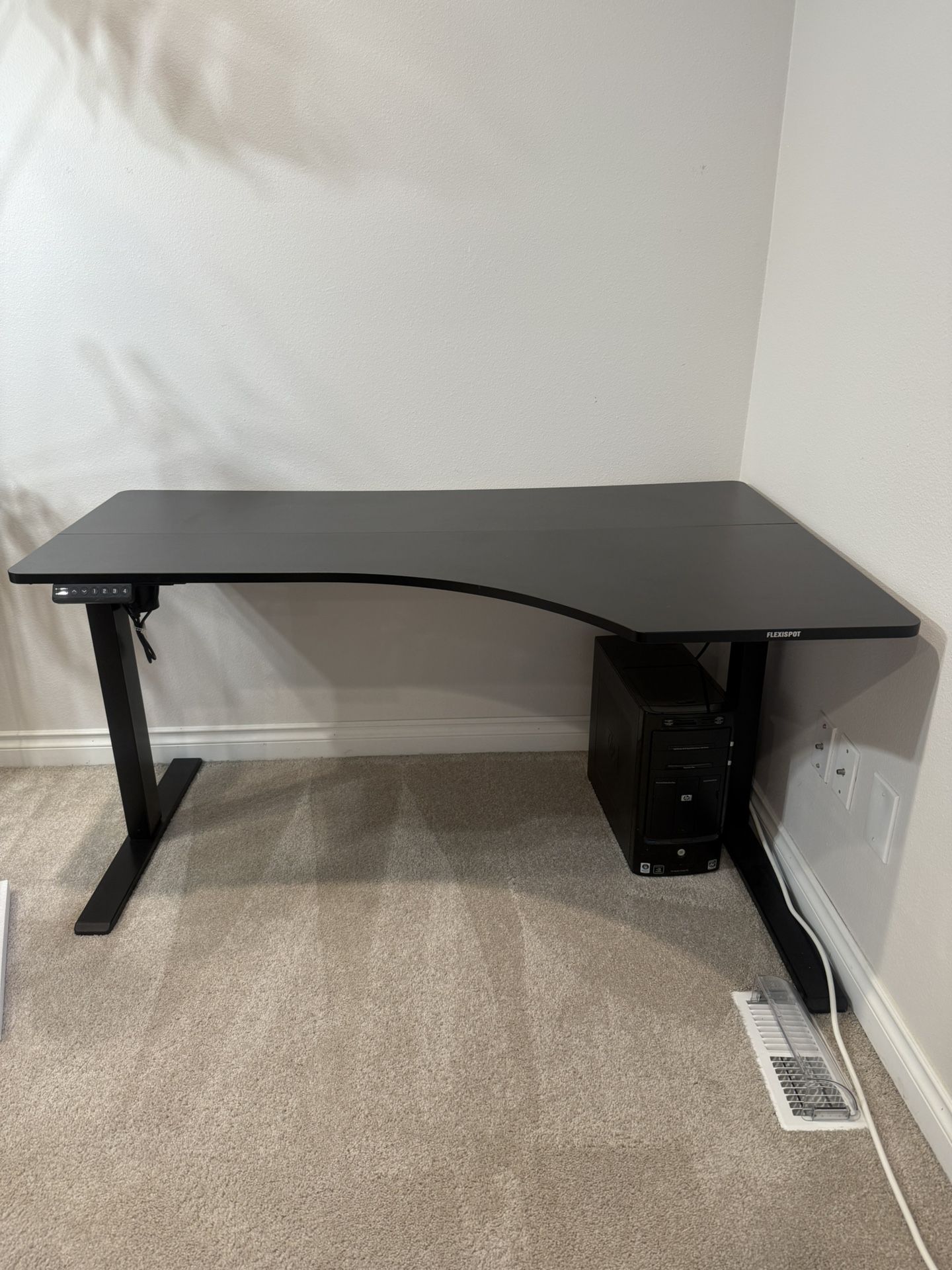 Flexispot Electric Adjustable Gaming Computer Multi Purpose Desk