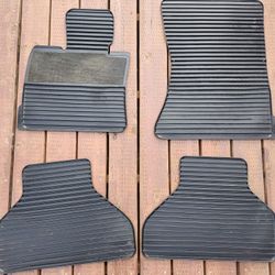 Bmw X5 E70  Rubber Floor Mats OEM 