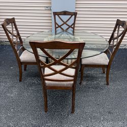 Round Glass Top Table With 4 Chairs 