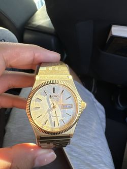 gold seiko watch