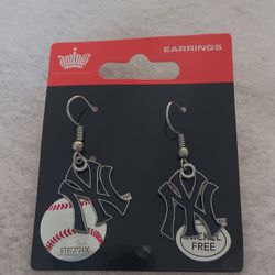 Yankees Earrings 