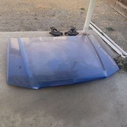 2004 Silverado Hood