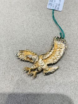 Eagle gold pendant