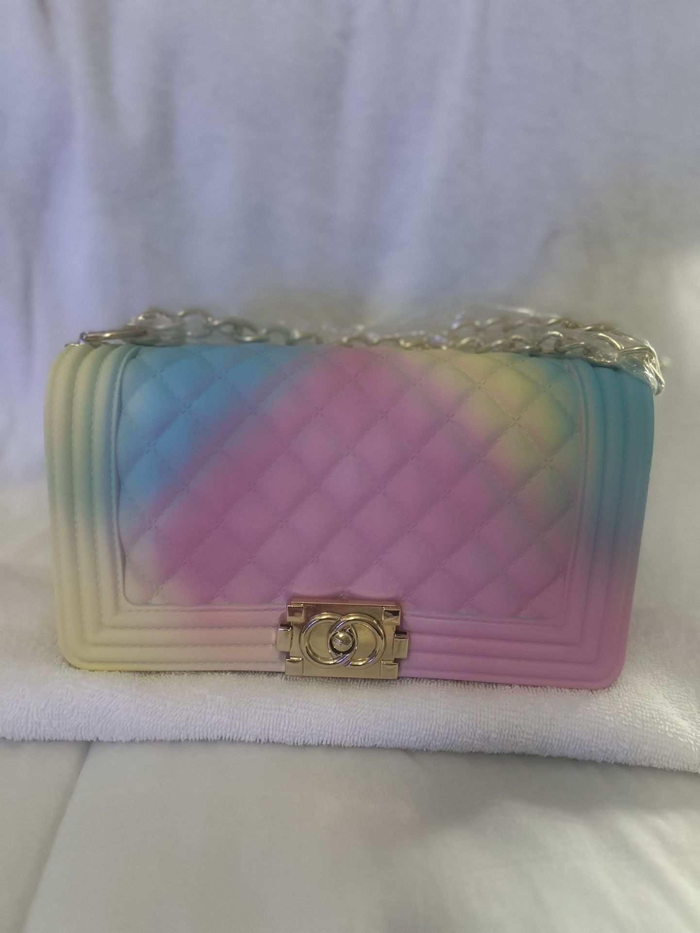 Purse-Trendy And Fashion Forward