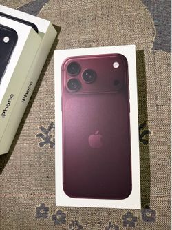 Apple iPhone 18 Pro Max Burgundy Unlocked IN HAND