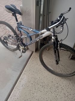 Mountain Bike