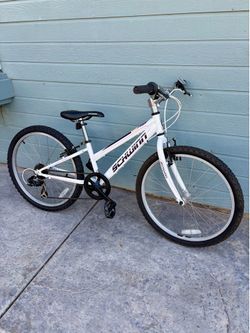 SCHWINN FRONTIER YOUTH BIKE 24” Wheels