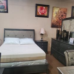 4pc Bedroom Set 