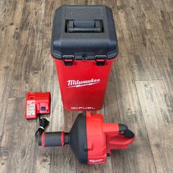 Milwaukee 2772-20 M18 Fuel Drain Snake