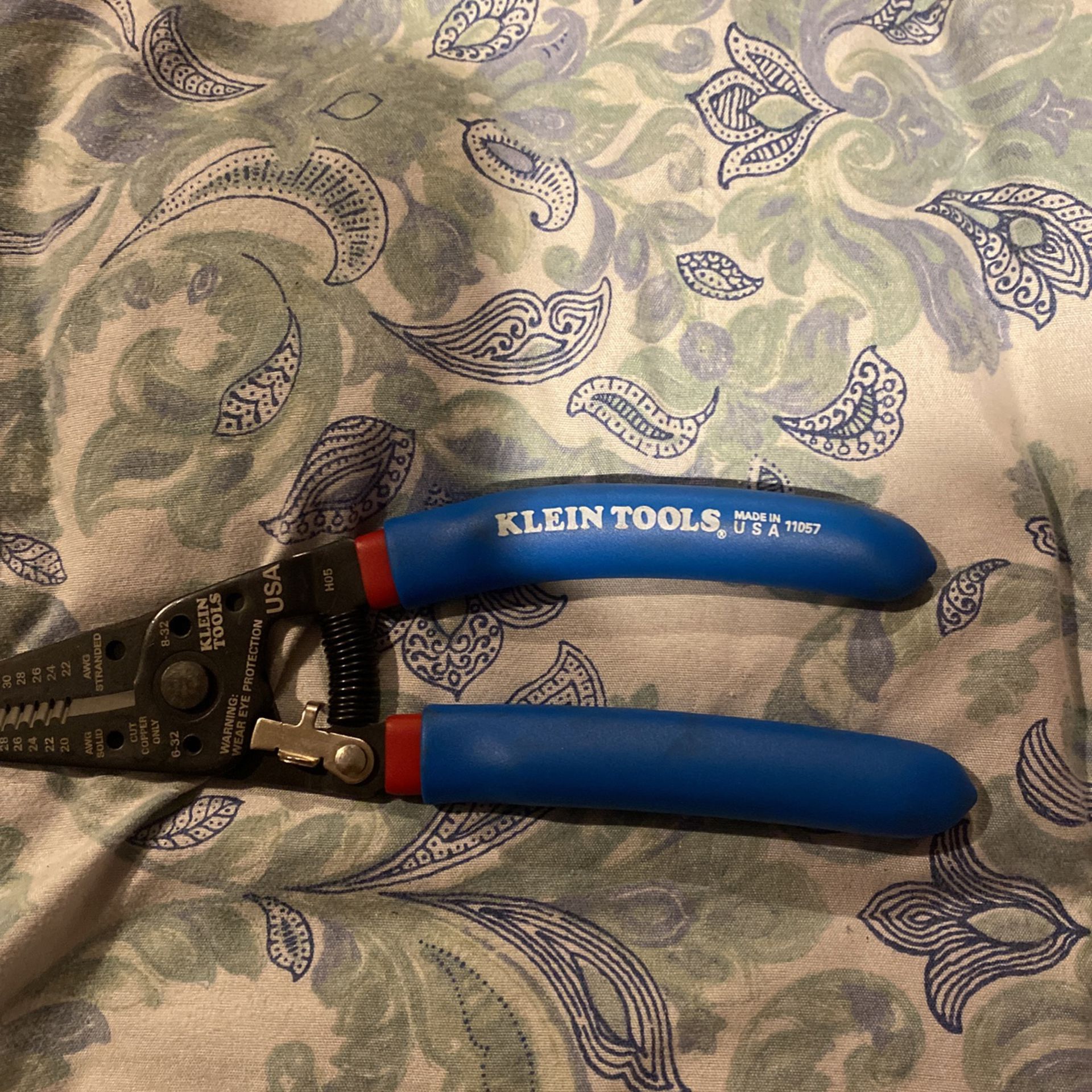 Klein tools electrical wire stripper