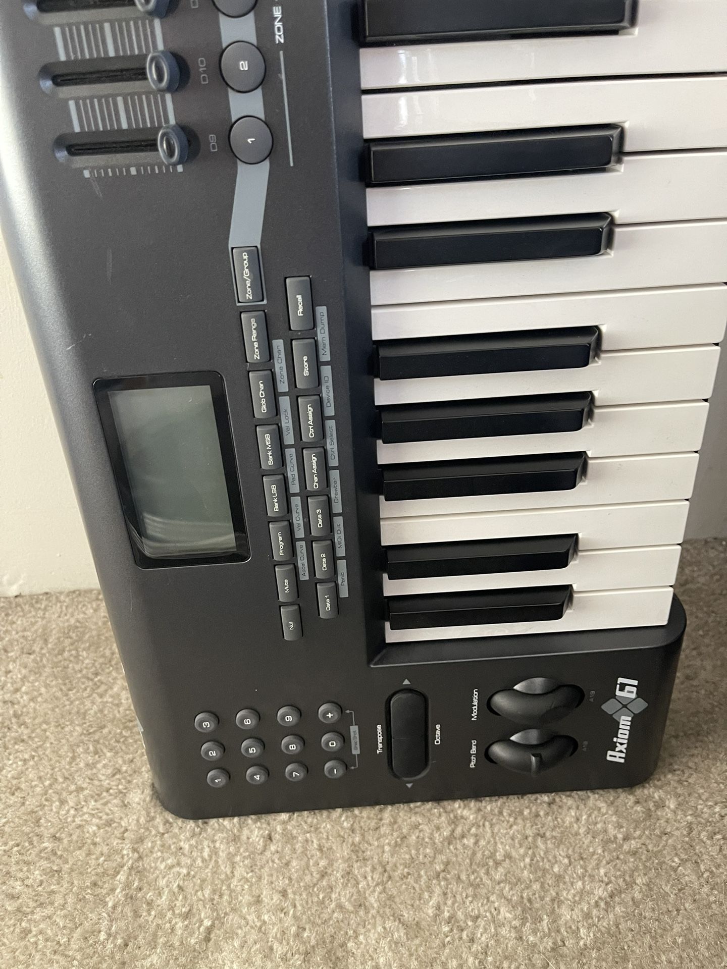 M-AUDIO AXIOM 61