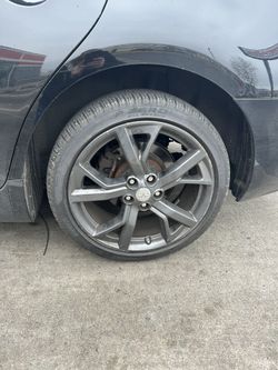 19inch Nissan Maxima Rims With Pirelli Tires Almost New