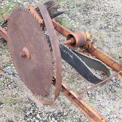 Antique Wood Bucking Saw Tractor Implement Circular Saw 