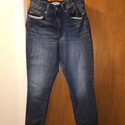 Women's Denizen Jeans Size 10S